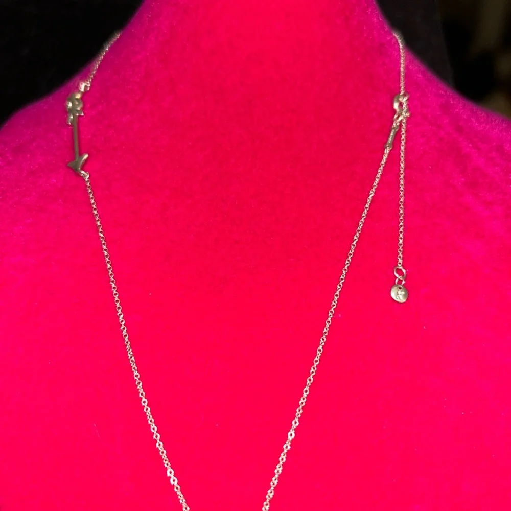 Sold! Tiffany & Co. Silver Arrow Necklace. Hallmarked:
"T & Co. - Picture 10 of 10